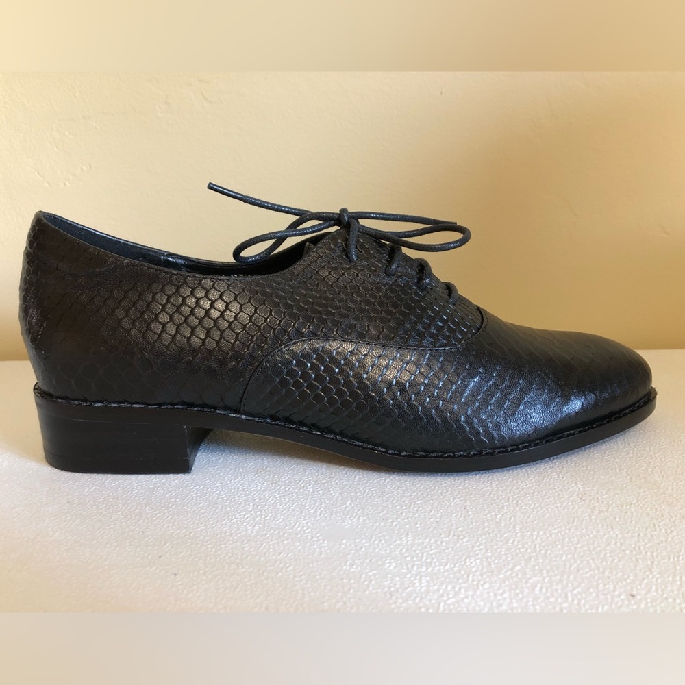 Spring Step Kristy Black Oxford NWOT Size 41 (US 9-10)